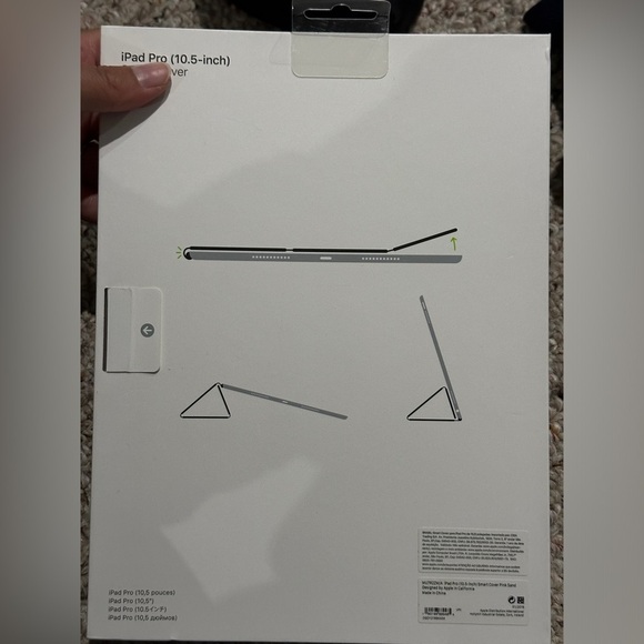 NWT Apple iPad 10.5” Pro Smart Cover in Pink Sand - Picture 2 of 2